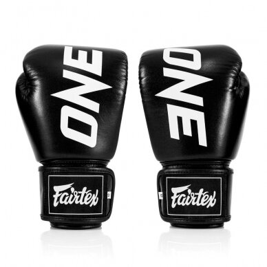 "Fairtex" bokso pirštinės ONE Championship - Black 1